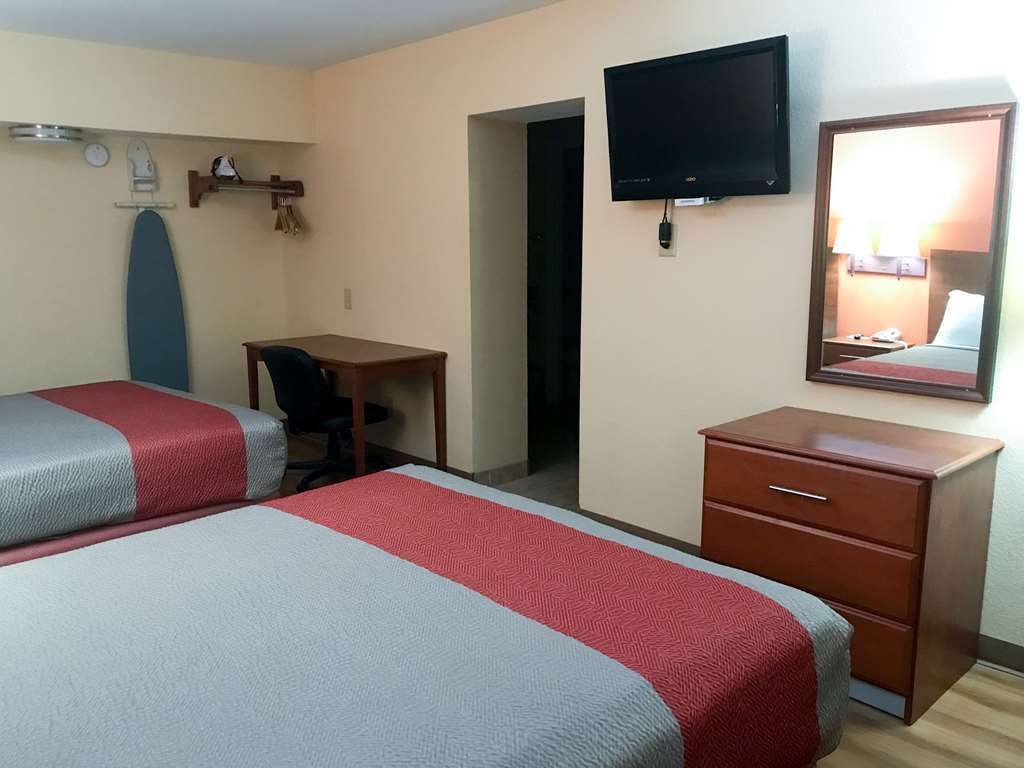 Rodeway Inn & Suites Μαίηκον Δωμάτιο φωτογραφία